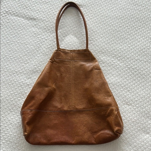 Elegant Brown Leather BR Tote Bag - Picture 1 of 7